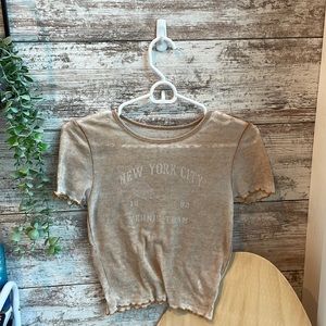 American Eagle cropped Summer tee